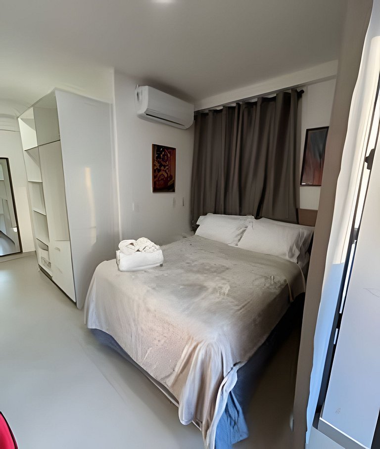 Studio Panorâmico- 1Q da Av. Paulista /R. Pamplona
