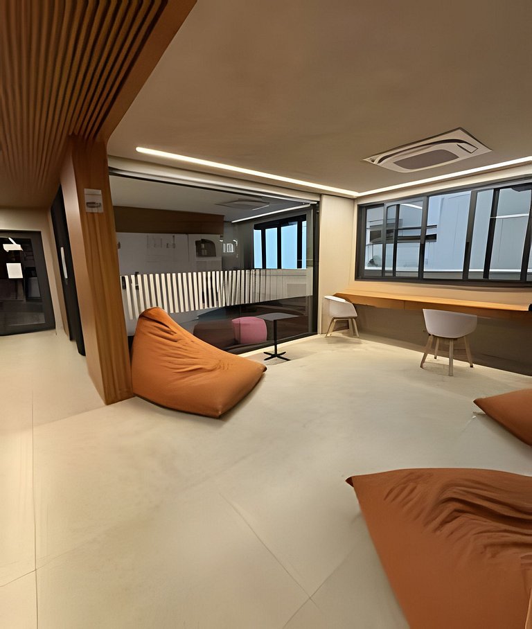 Studio Panorâmico- 1Q da Av. Paulista /R. Pamplona