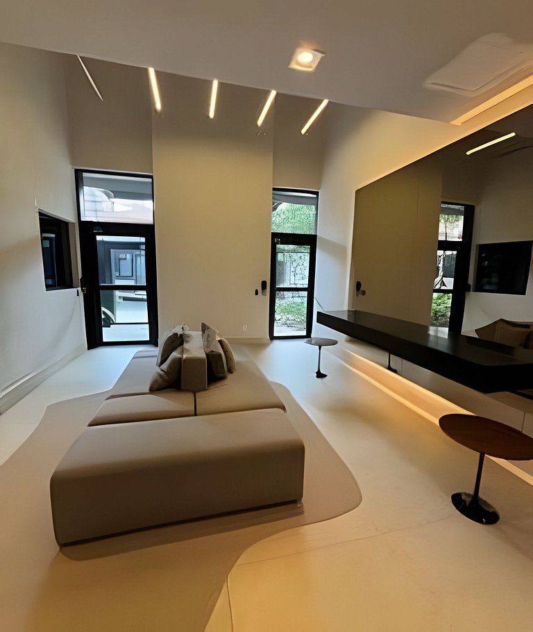 Lindo Studio Vila Mariana - 450m do metrô