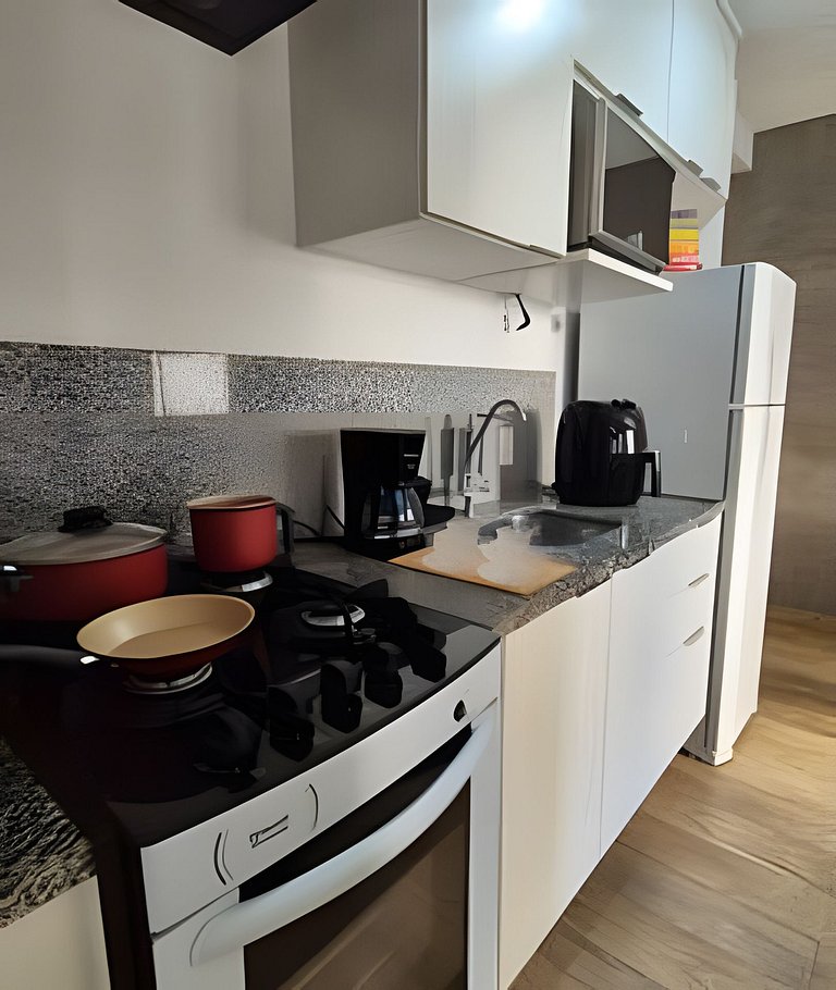 Apto 1 dorm. Completo na Bela Vista 250m do metro