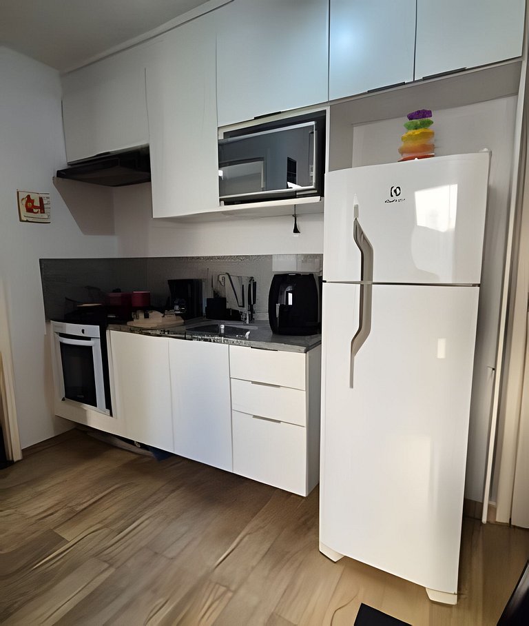 Apto 1 dorm. Completo na Bela Vista 250m do metro