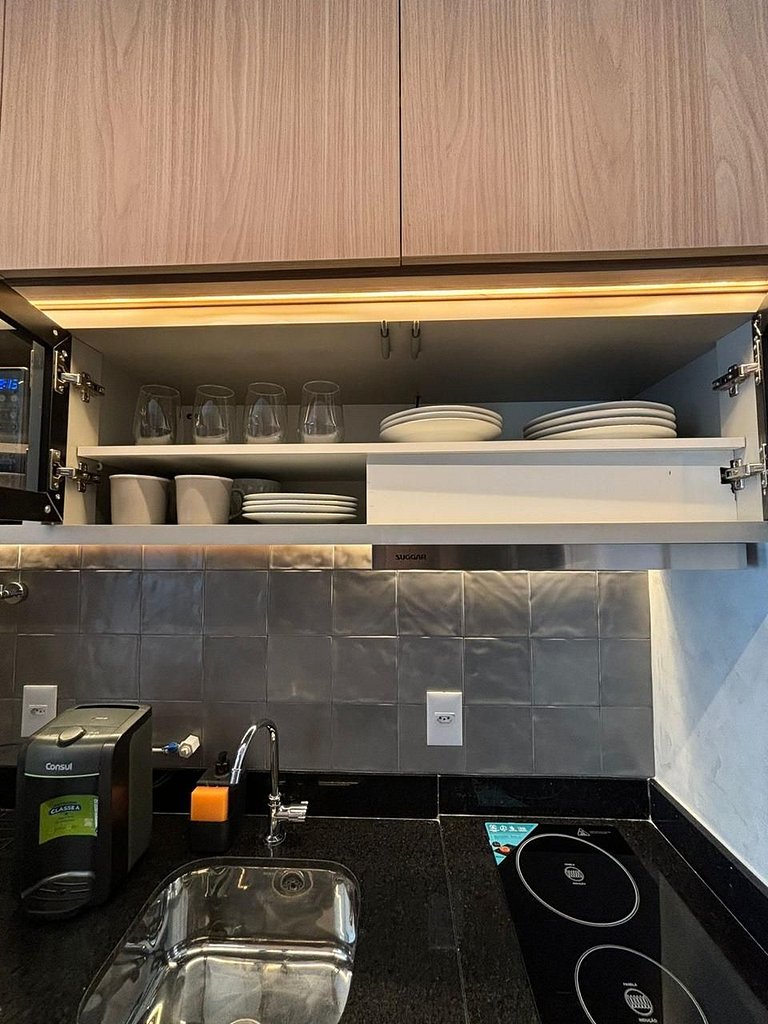 Studio Alto Padrão - Vila Madalena - Metro