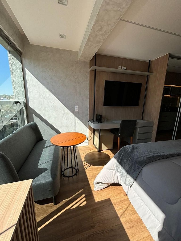 Studio Alto Padrão - Vila Madalena - Metro