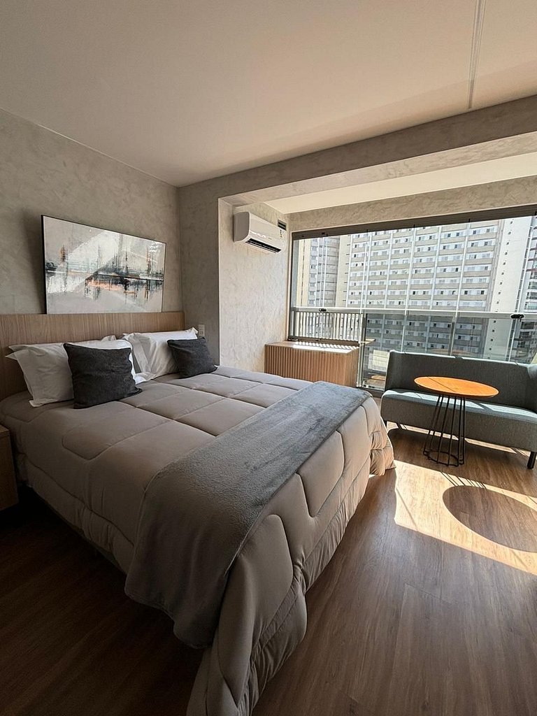 Studio Alto Padrão - Vila Madalena - Metro