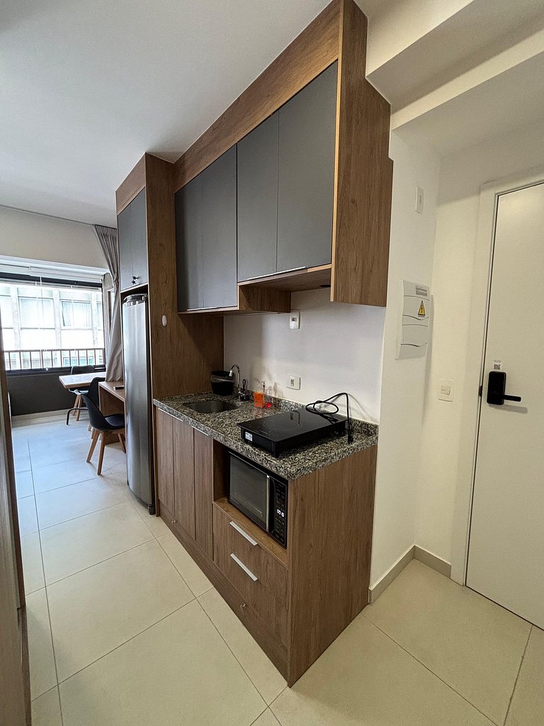 Studio Panorâmico - Av. Paulista /R. Pamplona -14º