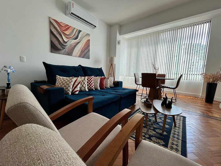 Lindo Apartamento - 200m do Posto 2 Copacabana