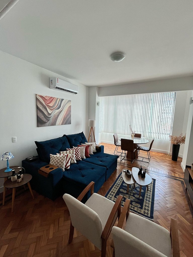 Lindo Apartamento - 200m do Posto 2 Copacabana