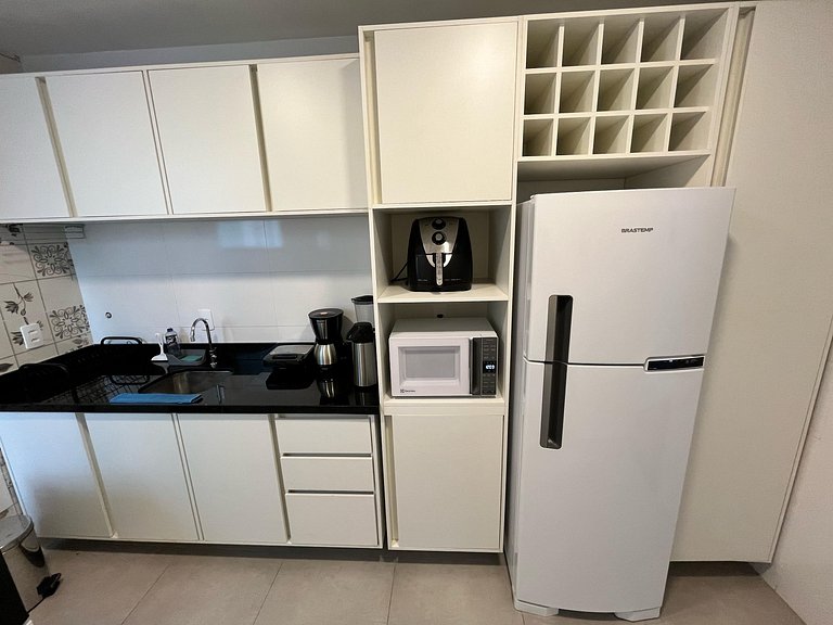 Lindo Apartamento - 200m do Posto 2 Copacabana