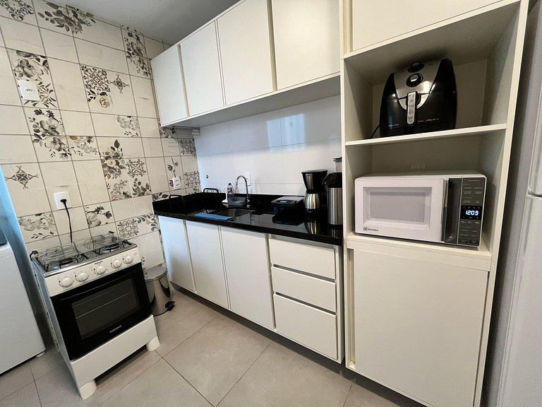 Lindo Apartamento - 200m do Posto 2 Copacabana