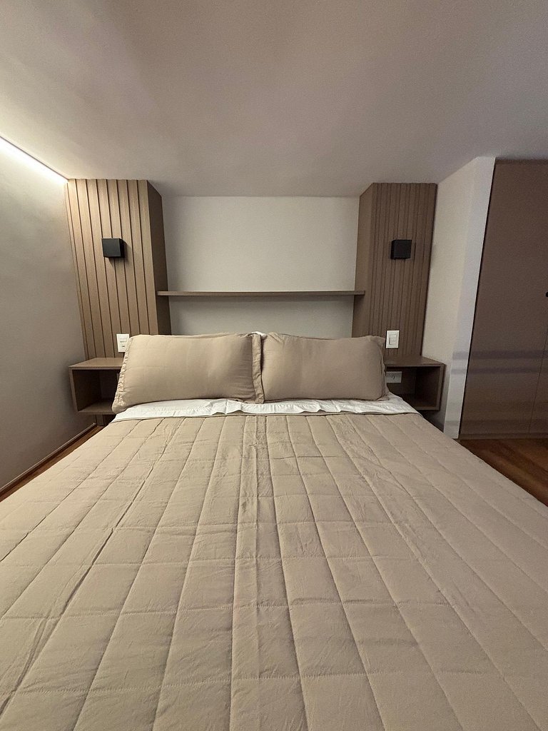 Duplex incrível c/ vista em andar alto - Pinheiros