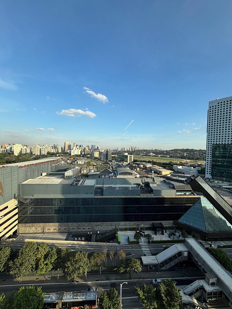 Duplex incrível c/ vista em andar alto - Pinheiros