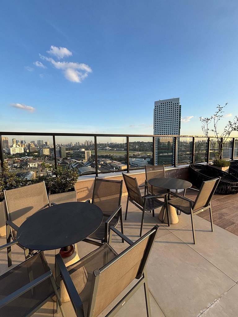 Duplex incrível c/ vista em andar alto - Pinheiros
