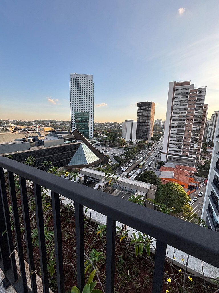 Duplex incrível c/ vista em andar alto - Pinheiros