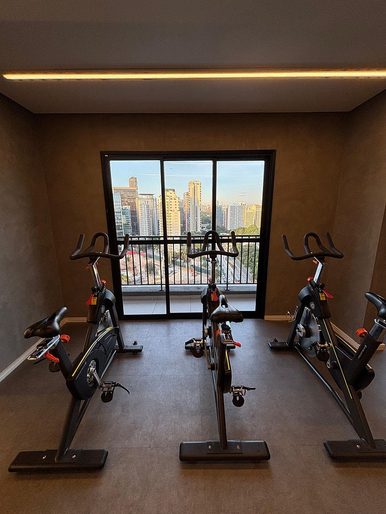 Duplex incrível c/ vista em andar alto - Pinheiros